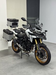 二手贝纳利TRK702