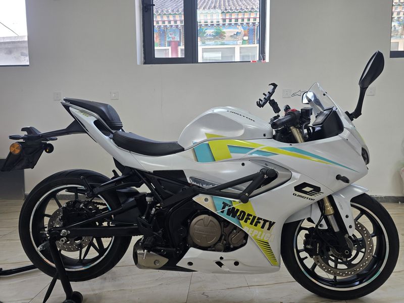 二手QJMOTOR赛250