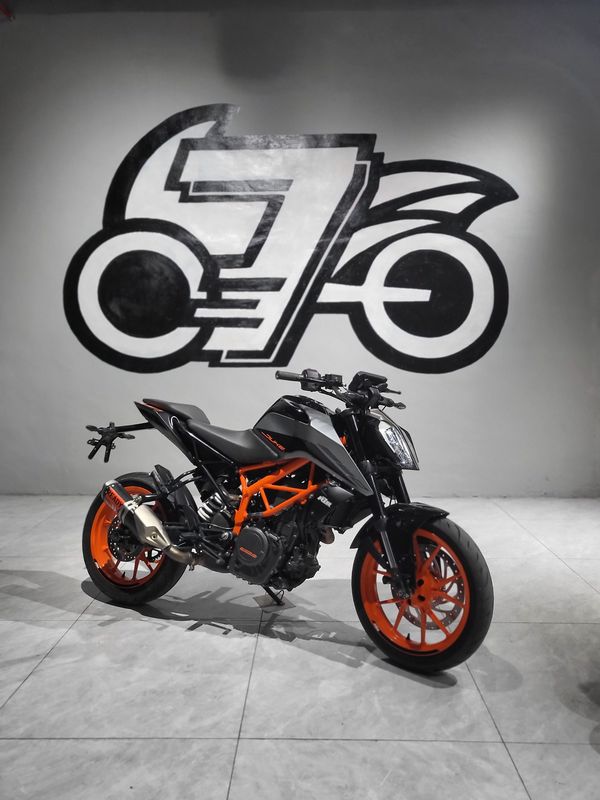 二手KTMR2R390 Duke