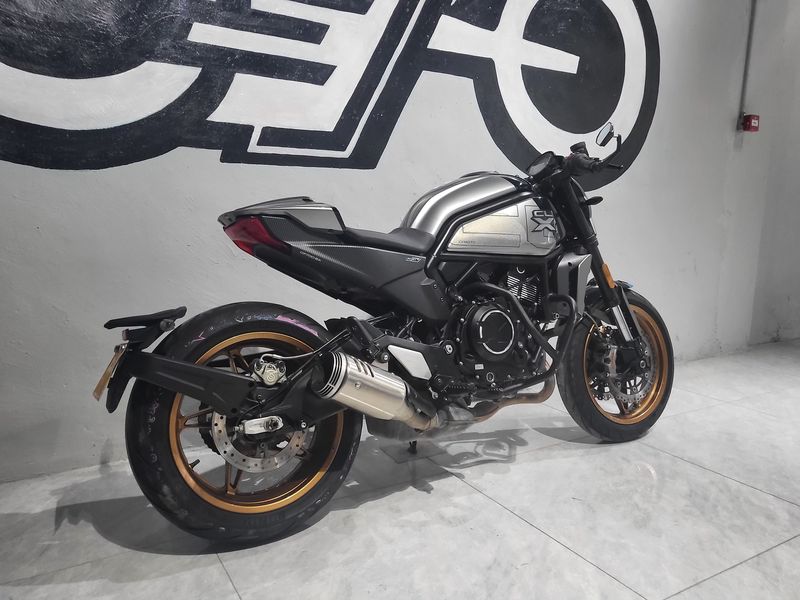 二手春风700CL-X