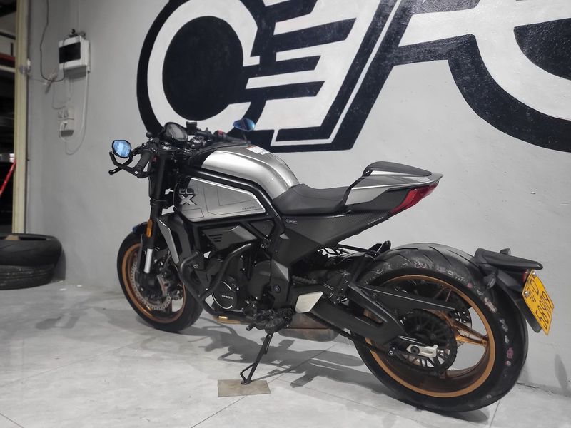 二手春风700CL-X