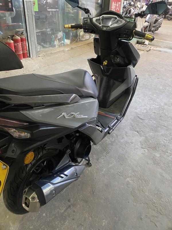 二手五羊本田NX125