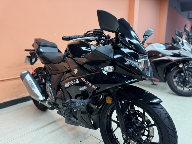 二手豪爵铃木GSX250R