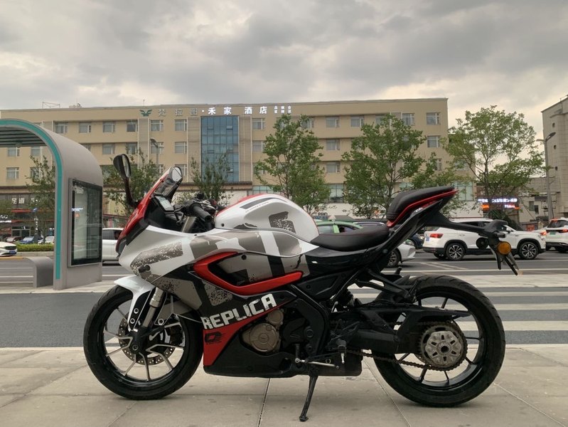 二手QJMOTOR赛250