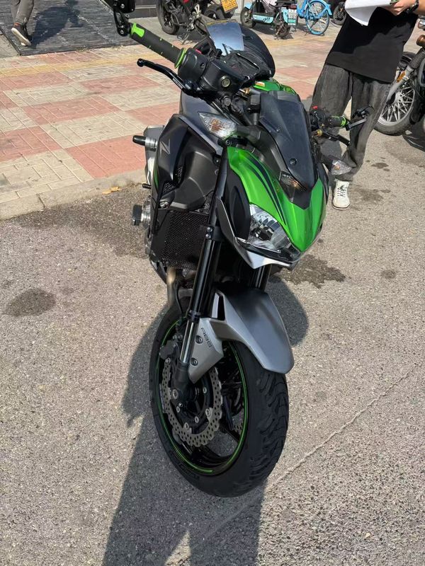 二手川崎Z900