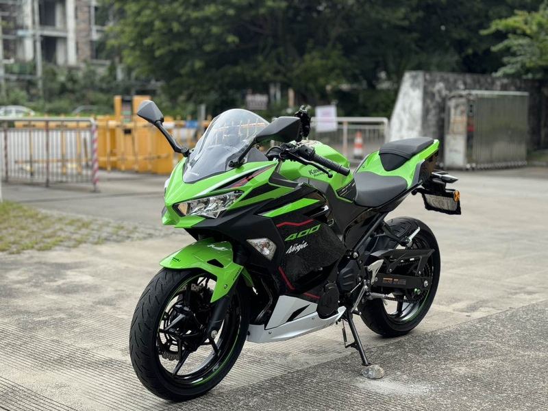 二手川崎Ninja 400