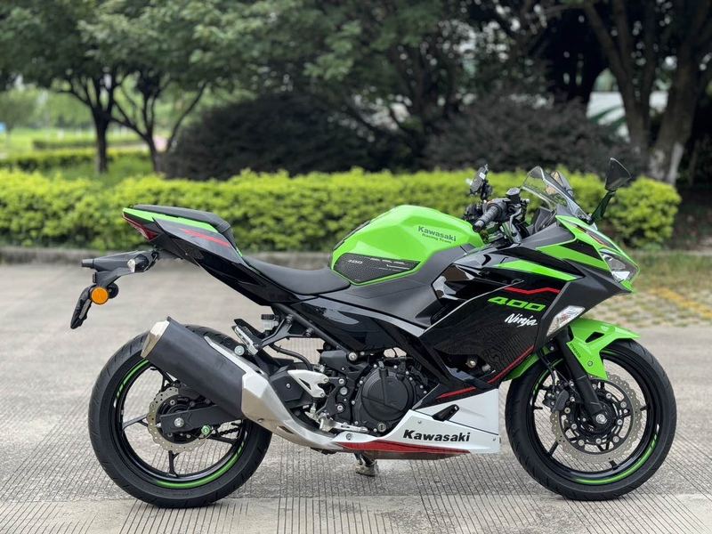 二手川崎Ninja 400