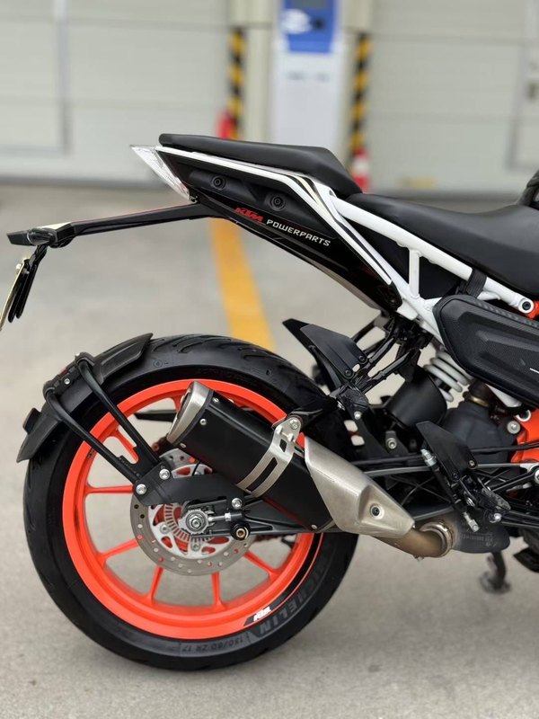 二手KTMR2R390 Duke