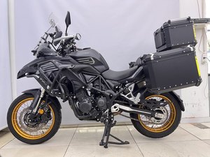 二手贝纳利TRK552