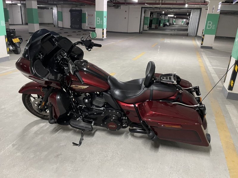 二手哈雷戴维森公路滑翔 Road Glide