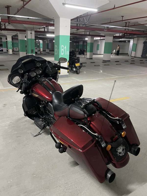 二手哈雷戴维森公路滑翔 Road Glide