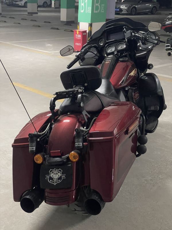 二手哈雷戴维森公路滑翔 Road Glide