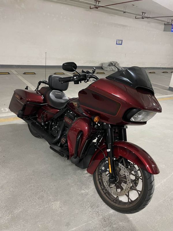 二手哈雷戴维森公路滑翔 Road Glide