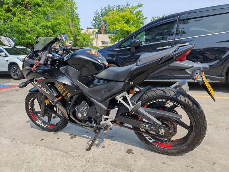 二手本田CBR300R