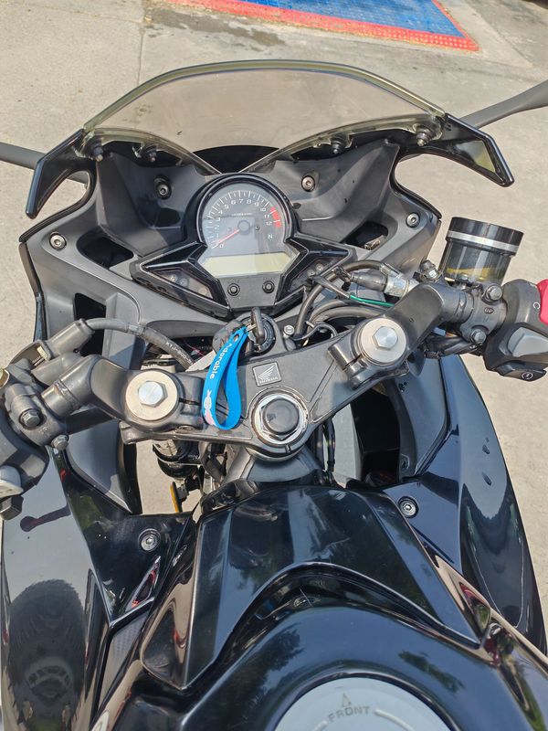 二手本田CBR300R