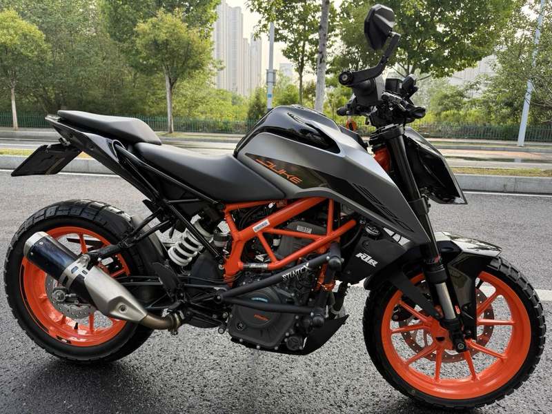 二手KTMR2R390 Duke