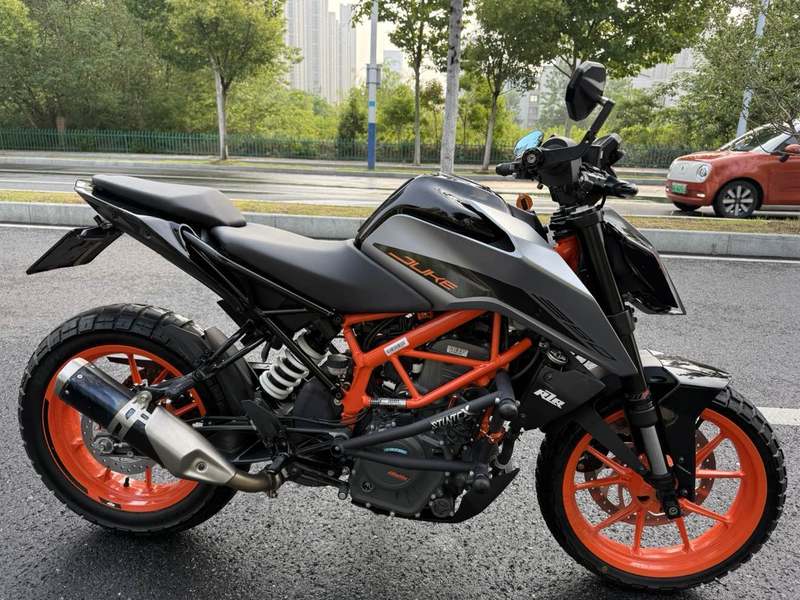 二手KTMR2R390 Duke