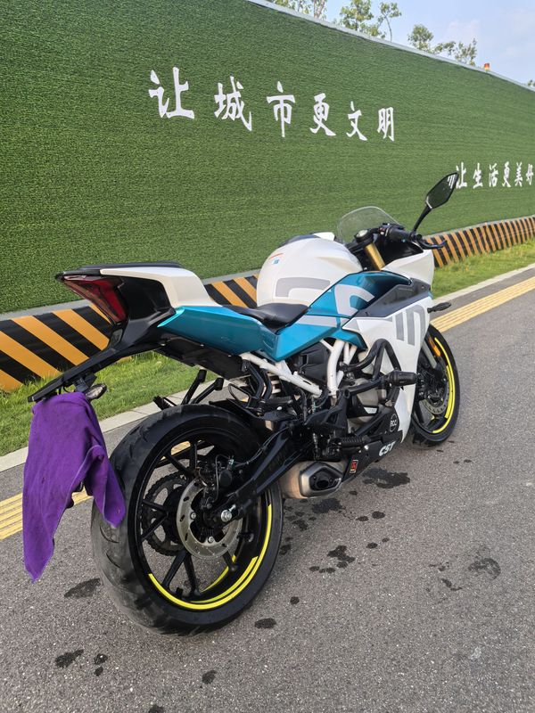 二手春风250SR