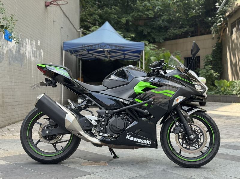 二手川崎Ninja 400
