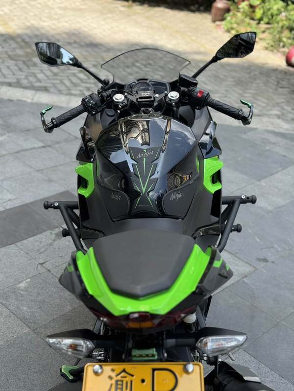 二手川崎Ninja 400