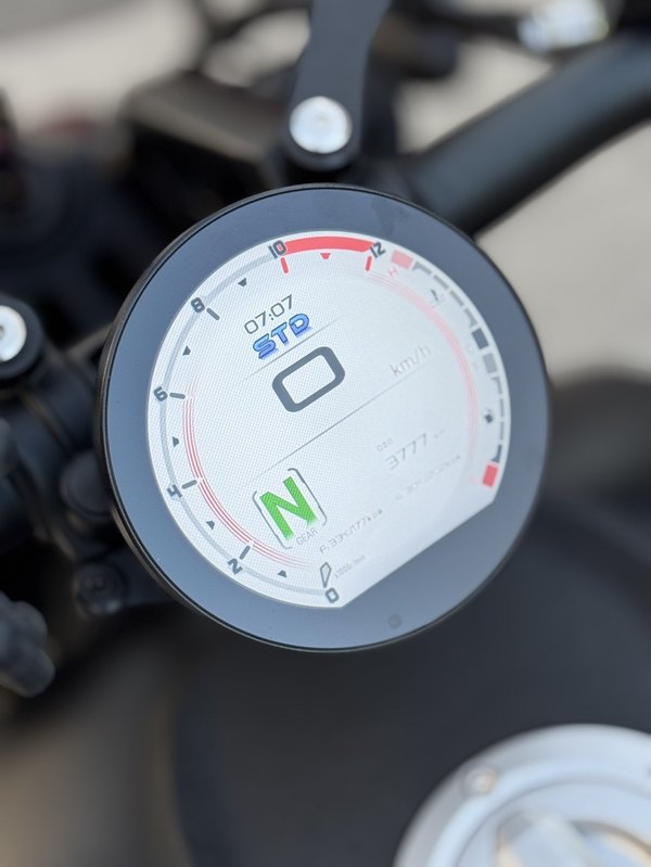 二手QJMOTOR闪600