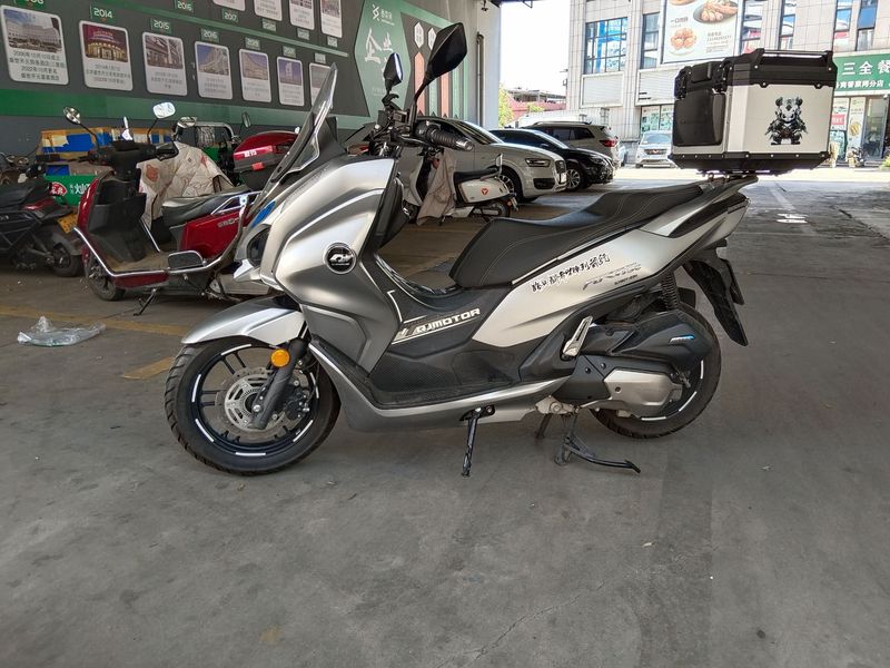 二手QJMOTOR鸿150