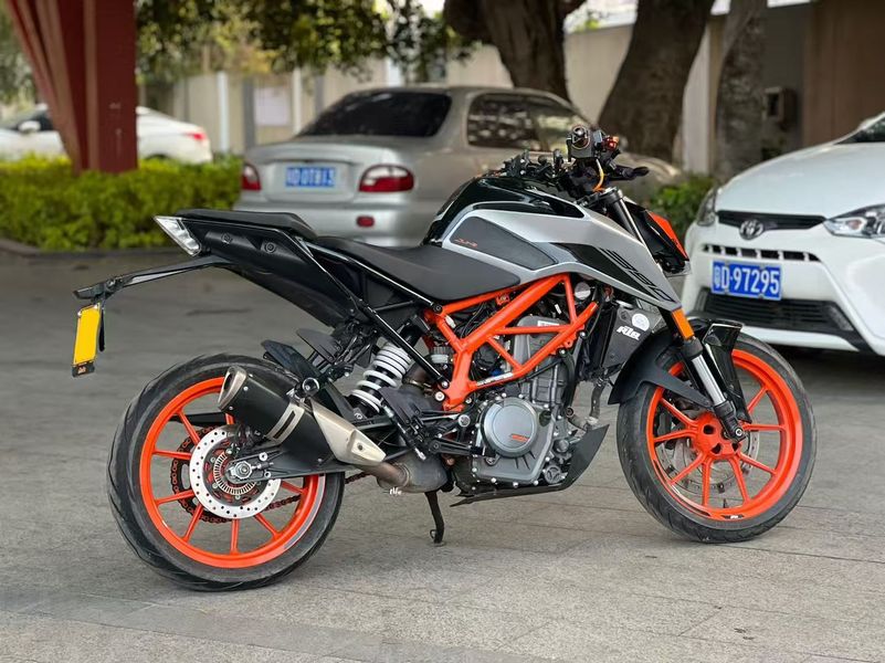 二手KTMR2R390 Duke
