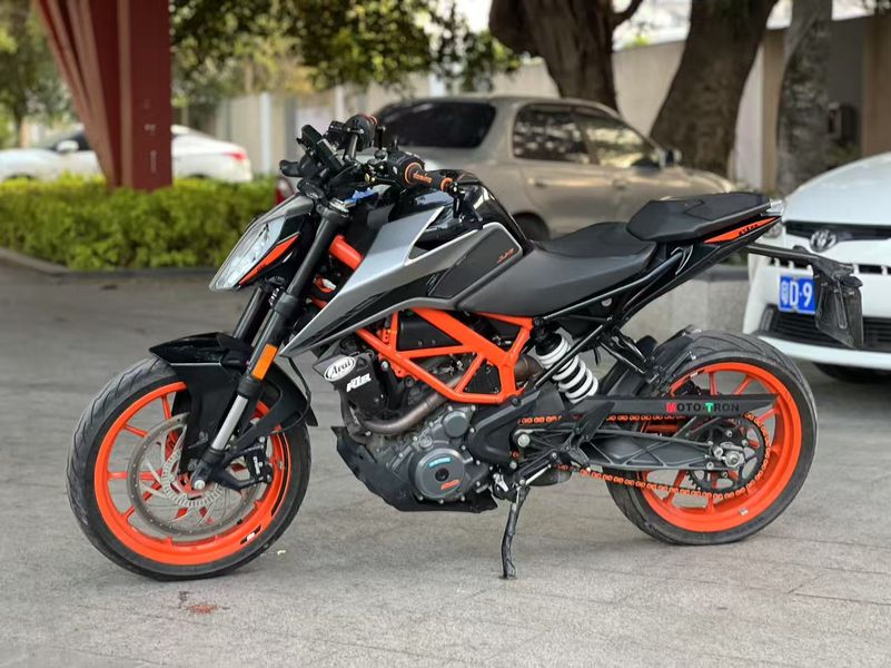 二手KTMR2R390 Duke