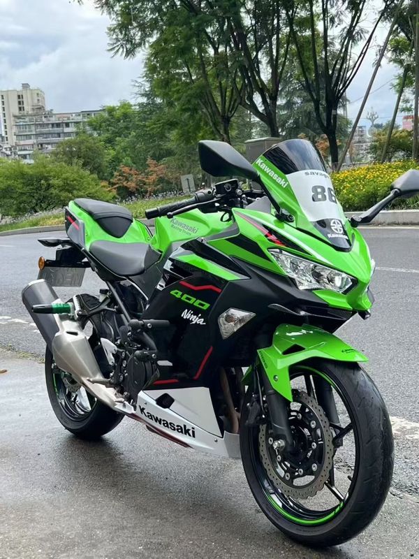 二手川崎Ninja 400