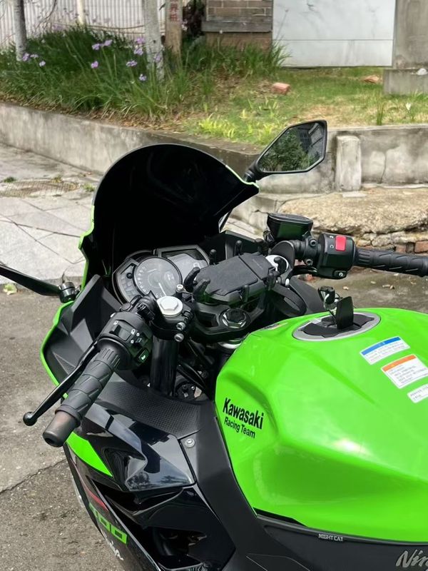 二手川崎Ninja 400
