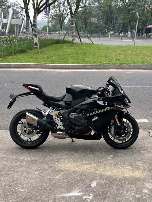 二手QJMOTOR赛800
