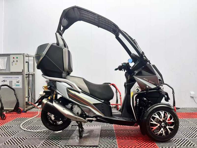 二手ADIVAAD1 200