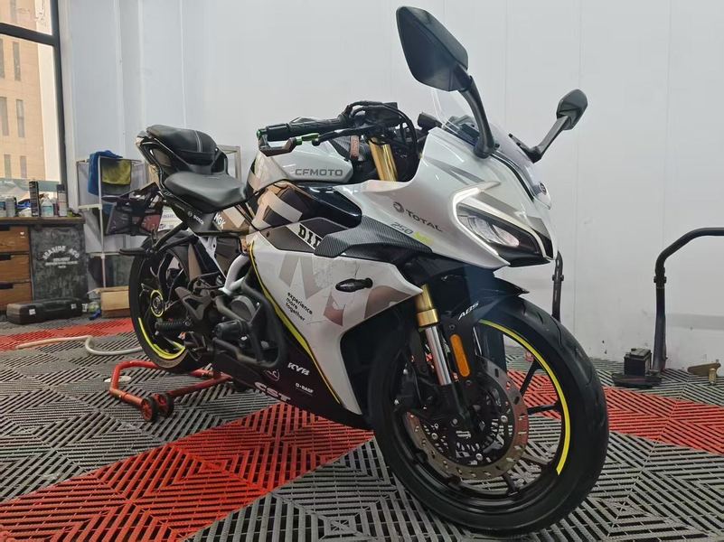 二手春风250SR