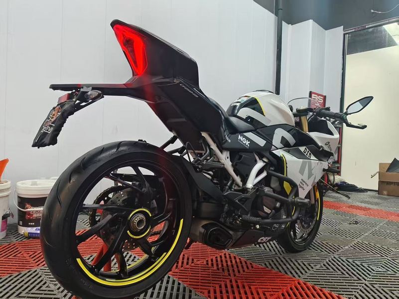二手春风250SR