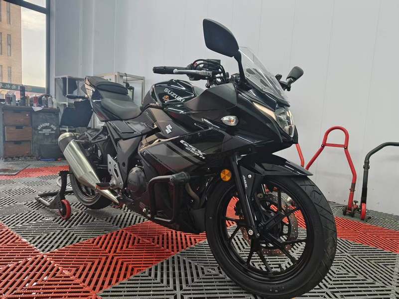 二手豪爵铃木GSX250R