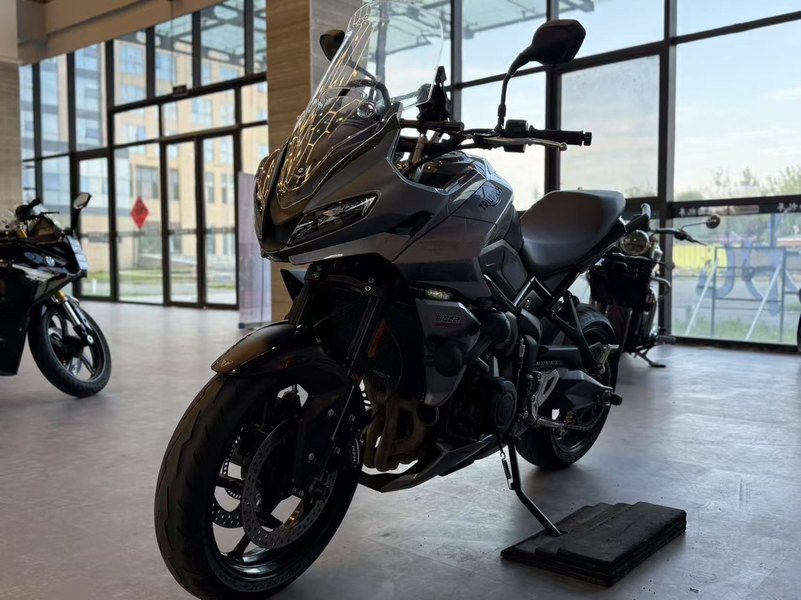 二手凯旋Tiger Sport 660