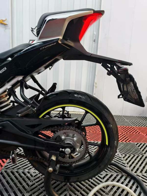 二手春风250SR