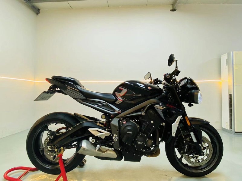 二手凯旋Street Triple 765