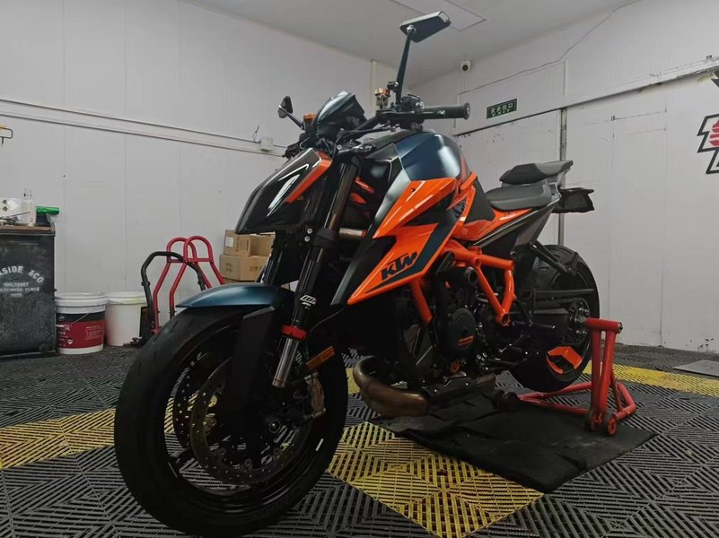 二手KTMR2R1290 Super Duke