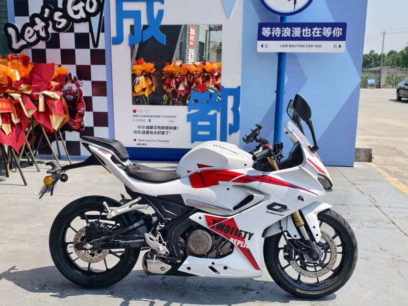 二手QJMOTOR赛250