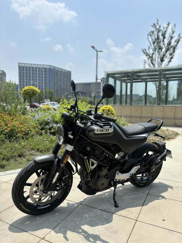 二手HUSQVARNA黑箭 401