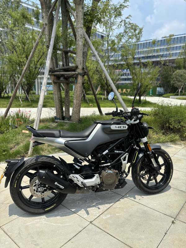 二手HUSQVARNA黑箭 401