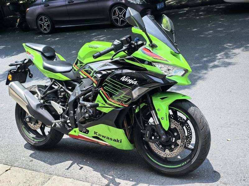 二手川崎ZX-4R
