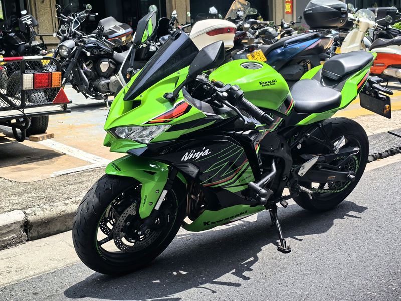 二手川崎ZX-4R