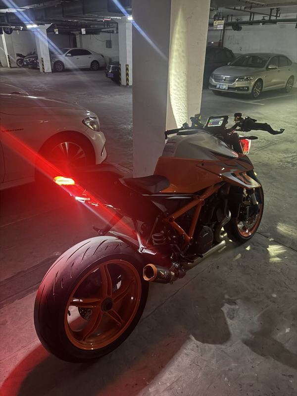 二手KTMR2R1290 Super Duke