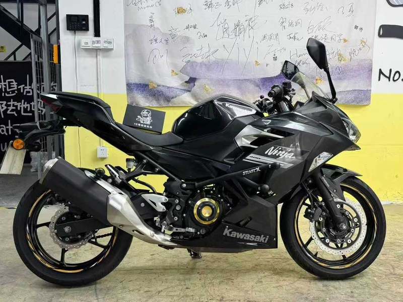二手川崎Ninja 400