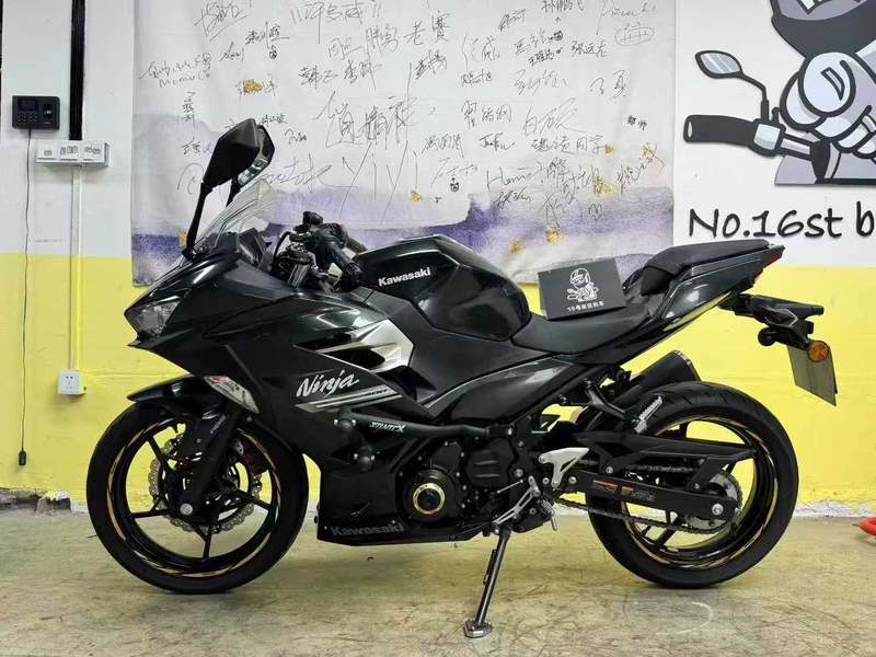 二手川崎Ninja 400