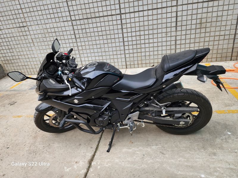二手豪爵铃木GSX250R