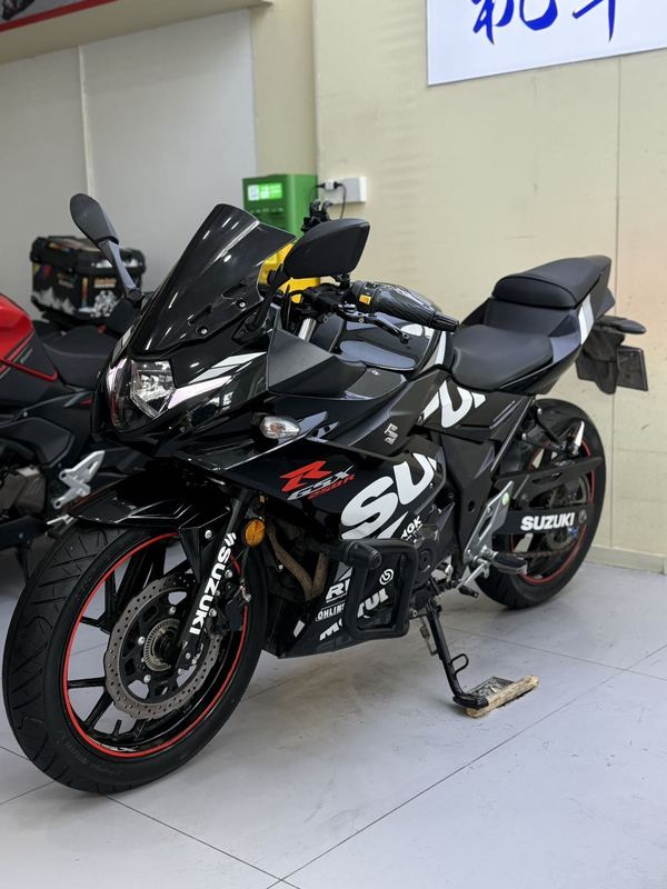 二手豪爵铃木GSX250R