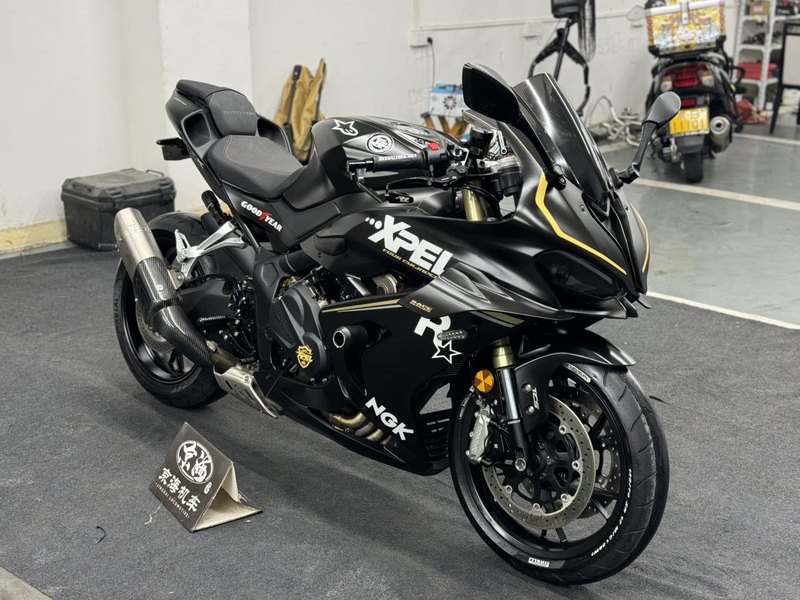 二手QJMOTOR赛800